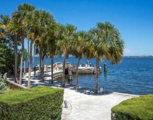 Cruise from Charleston to the Bahamas